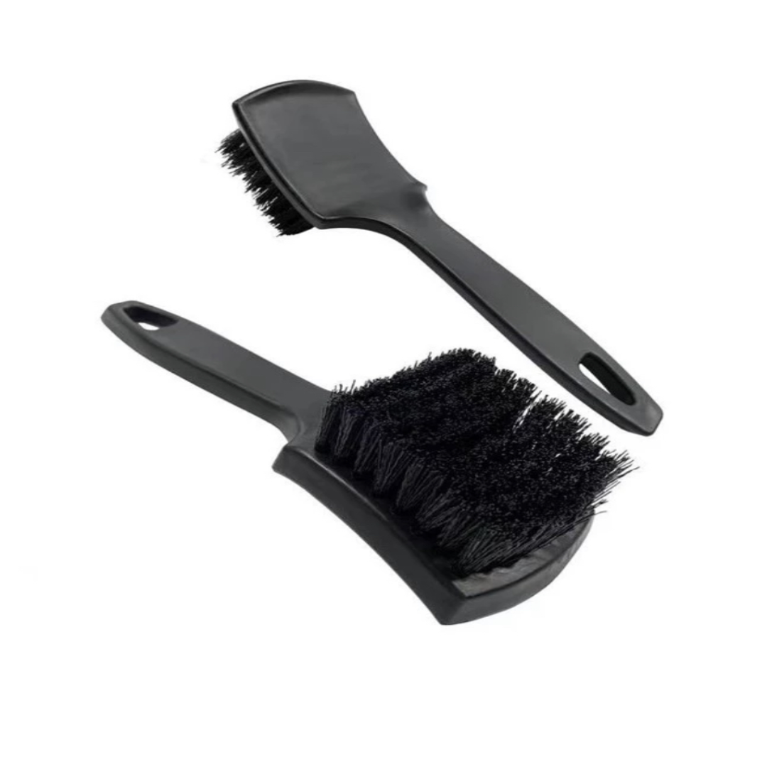 KARTÁČ NA PNEU A PODBĚHY